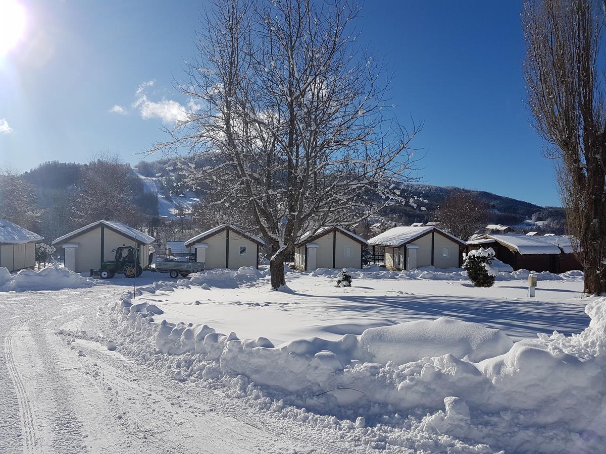 Camping Les Auches Ancelle Exterior photo