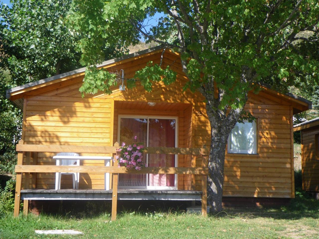 Camping Les Auches Ancelle Exterior photo